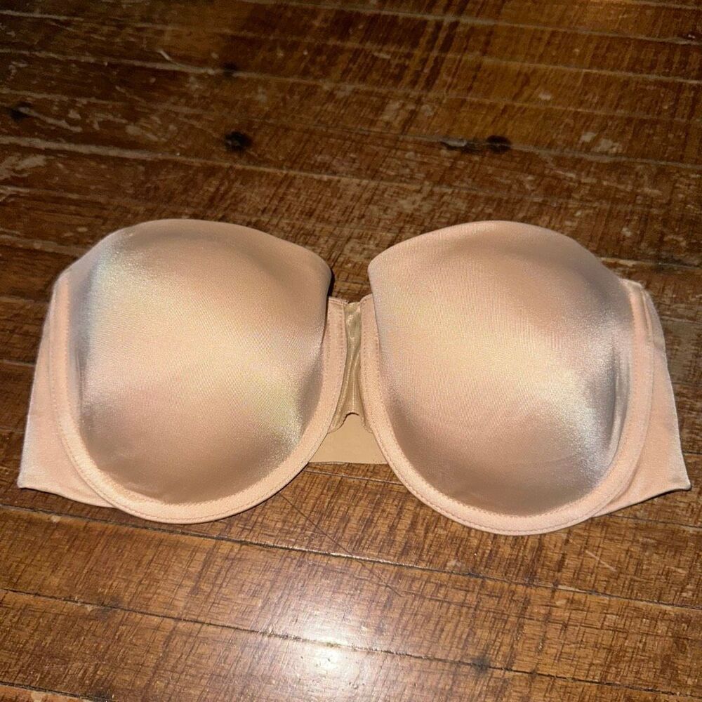 Spanx nude strapless convertible 34D shapewear bra cha cha